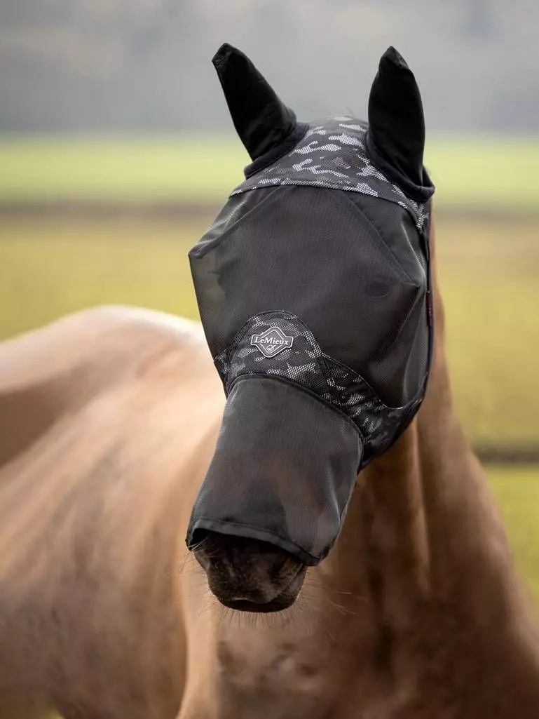 Lemieux Visor-Tek Full Fly Mask - Image 4