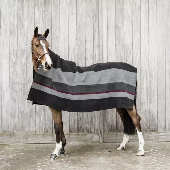 Kentucky Horsewear Kentucky Heavy Fleece Rug Square - Image 11