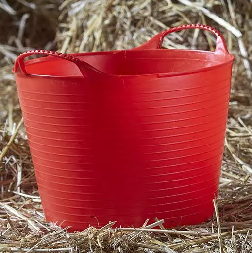 Red Gorilla Tubtrug Flexible Bucket Extra Large 75LT - Image 4